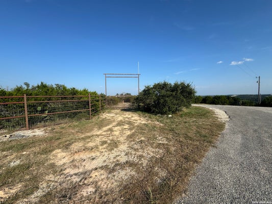 1423 COUNTY ROAD 2744, MICO, TX 78056 - Image 0b2b13a59e56a5db1ec02248397d1237/2609160563