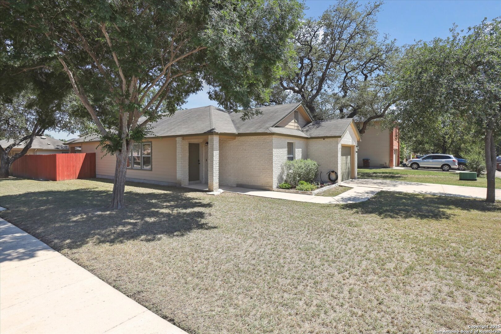 11606 Liberty Fld