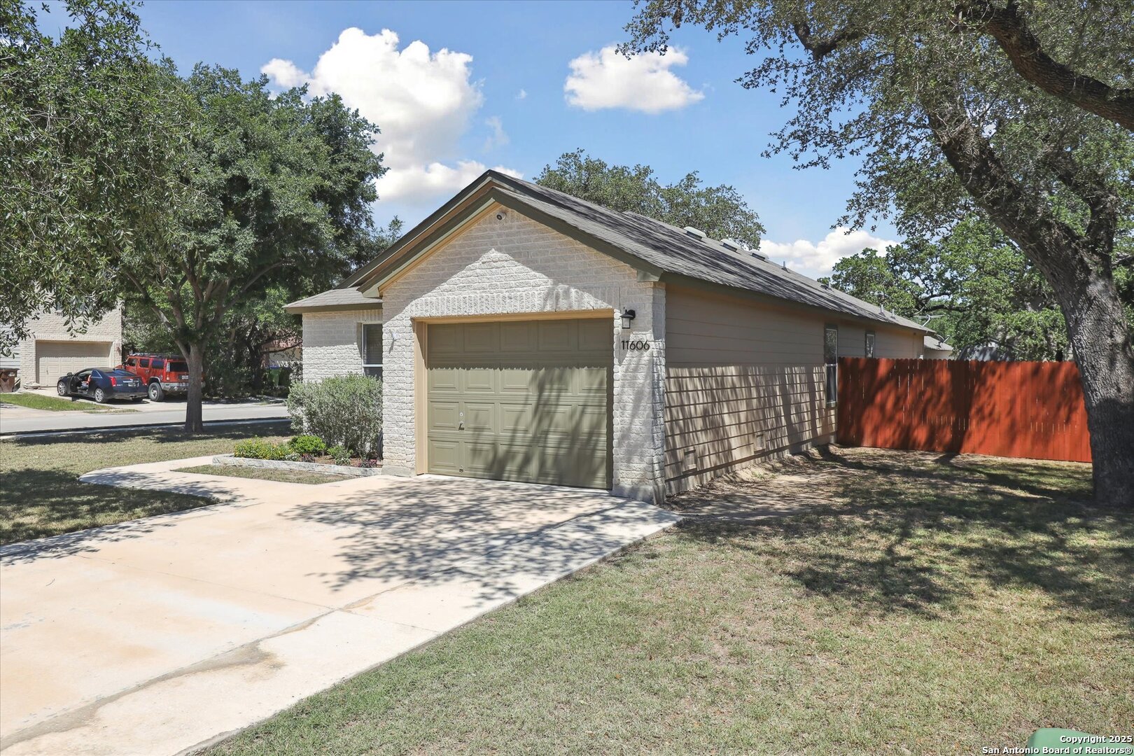 11606 Liberty Fld