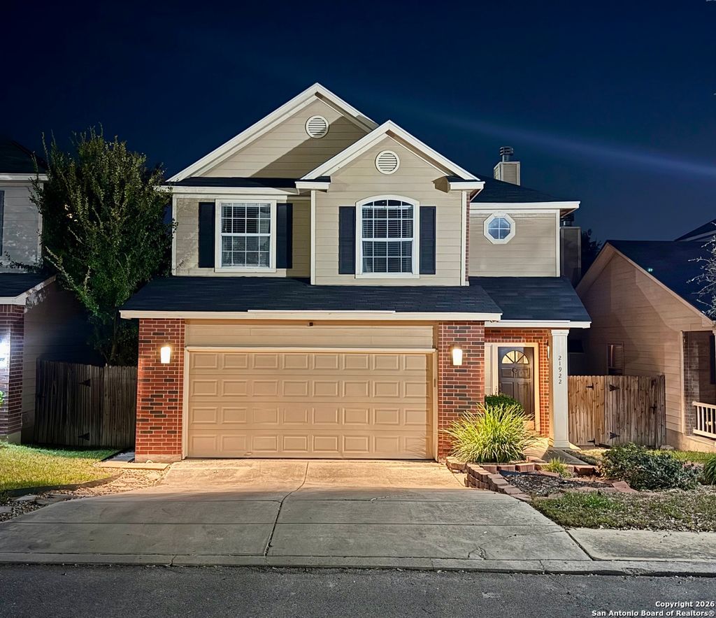 Photo of 21922 Goldcrest Run, San Antonio, TX 78260 (MLS # 1931547)