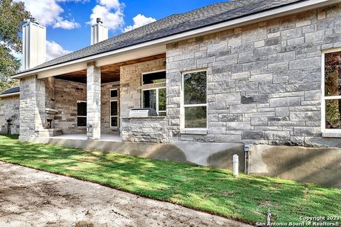 A home in La Vernia