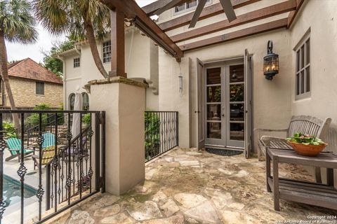 A home in Olmos Park