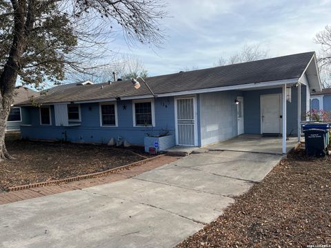 Photo of 134 Ranch Valley, San Antonio, TX 78227 (MLS # 1951103)