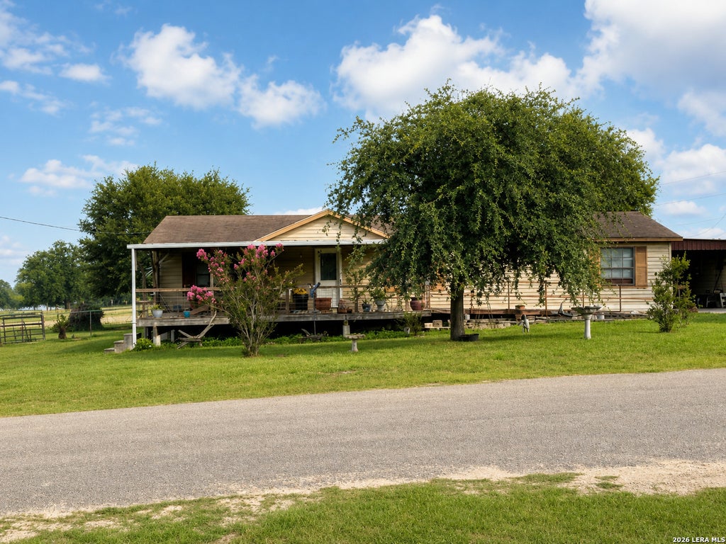 Photo of 167 RANCH COUNTRY DR, La Vernia, TX 78121 (MLS # 1973683)