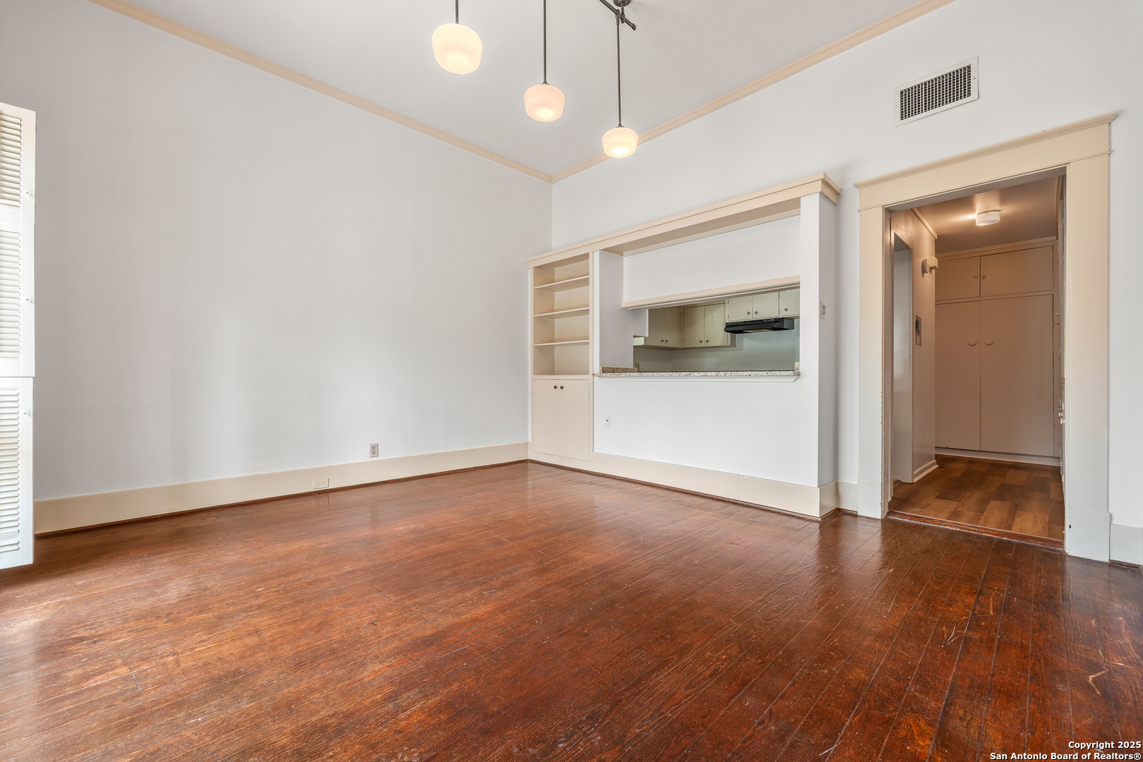 636 Patterson Ave B