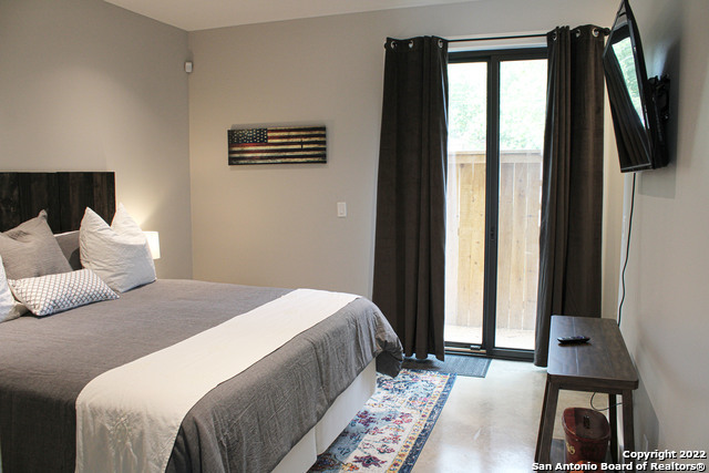 318 W Grayson St 304