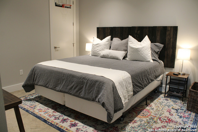 318 W Grayson St 304