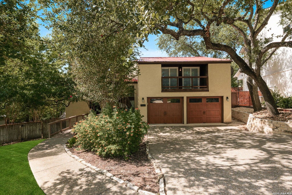 Photo of 12503 CHATEAU FOREST LN, San Antonio, TX 78230 (MLS # 2017532)