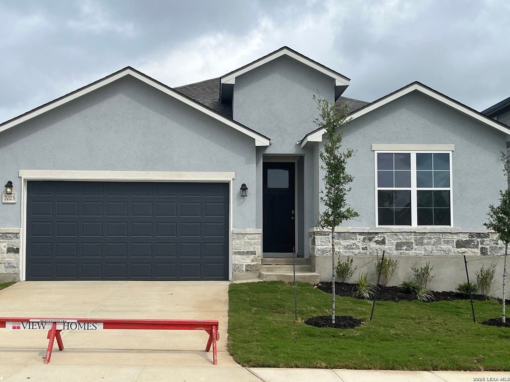 Photo of 7025 Hayes Horizon, Live Oak, TX 78233 (MLS # 1940931)