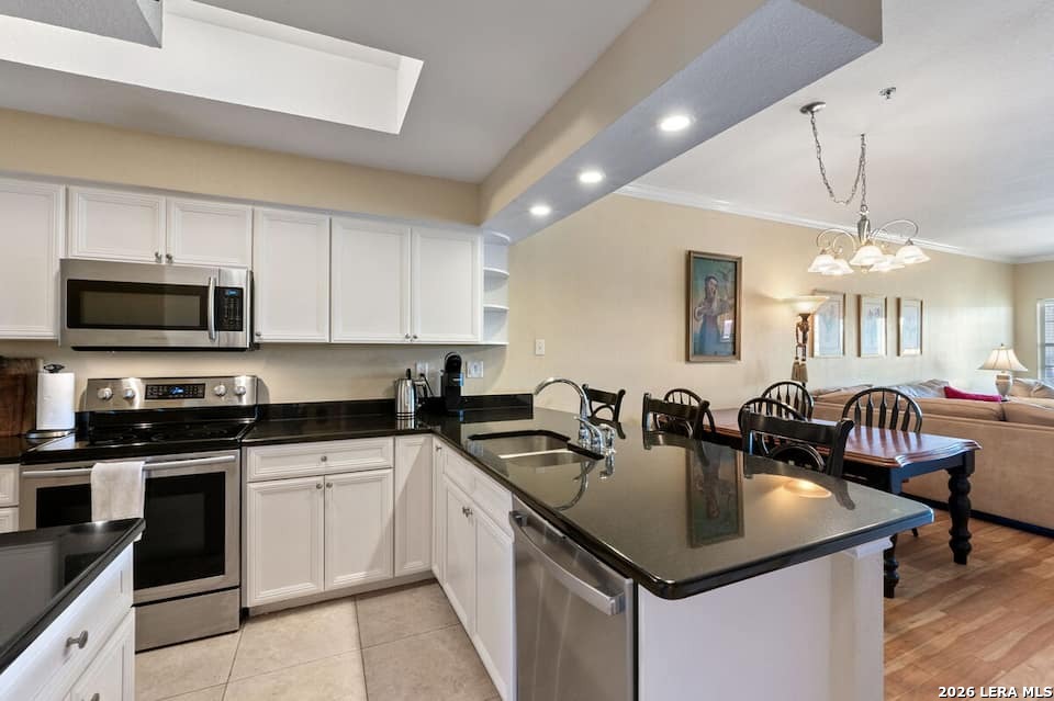 3404 American Drive 3203