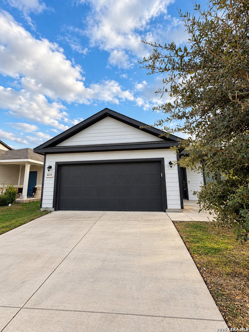 Photo of 4422 CHANDLER RD APT 24, San Antonio, TX 78222 (MLS # 2023430)