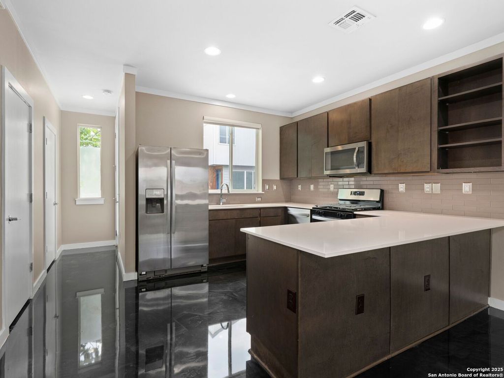 Photo of 330 Clay Unit #8, San Antonio, TX 78204 (MLS # 1848534)