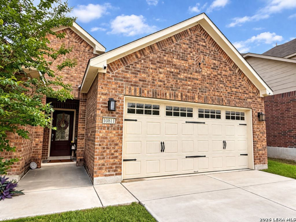 Photo of 10811 Yaupon Holly, Helotes, TX 78023 (MLS # 1957795)