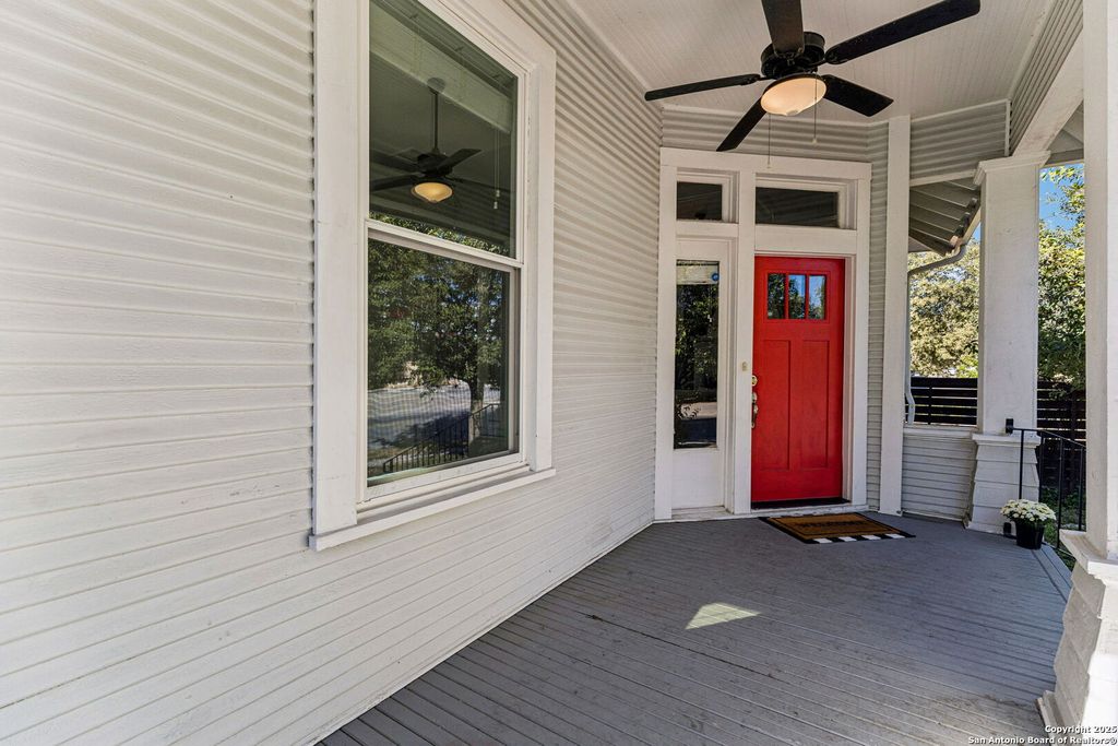 Photo of 2007 S Presa St, San Antonio, TX 78210 (MLS # 1919837)