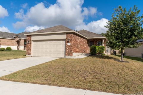 Photo of 13009 Cache Crk, San Antonio, TX 78253 (MLS # 1909451)
