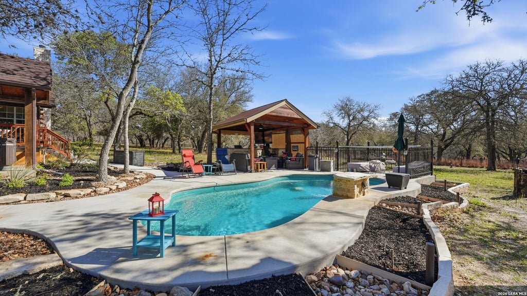 Photo of 828 Shady Grove, Adkins, TX 78101 (MLS # 1949503)