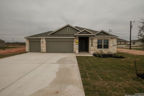 A home in Floresville