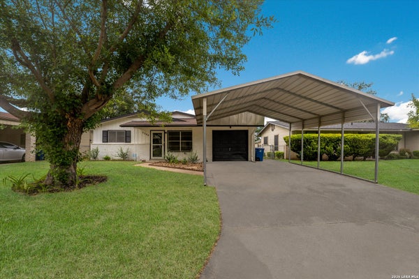 5346 SAN BENITO DR, SAN ANTONIO, TX 78228 - Image 0c7cc9852cf2b549e33ecfefc93064c0/4227859960
