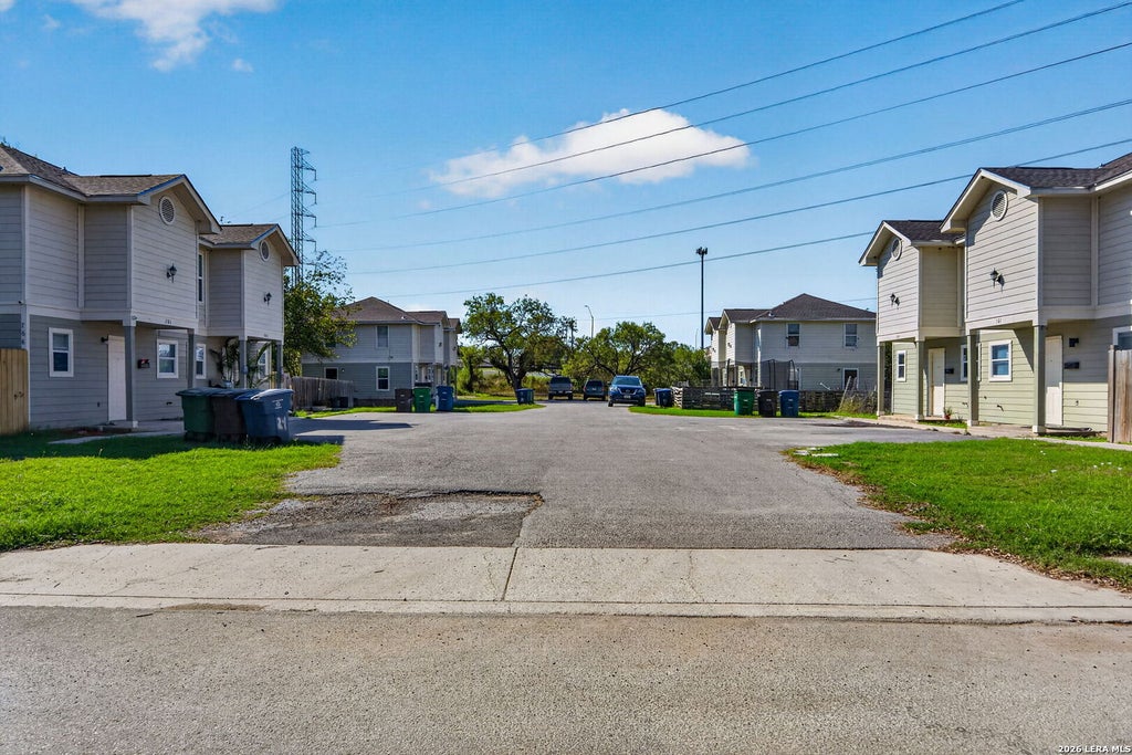Photo of 768 Avondale #2, San Antonio, TX 78223 (MLS # 2022634)