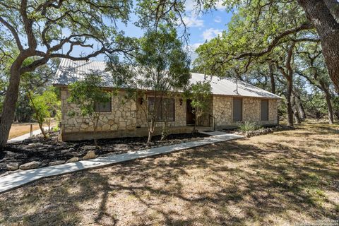 1657 Acacia Pkwy Spring Branch TX 78070