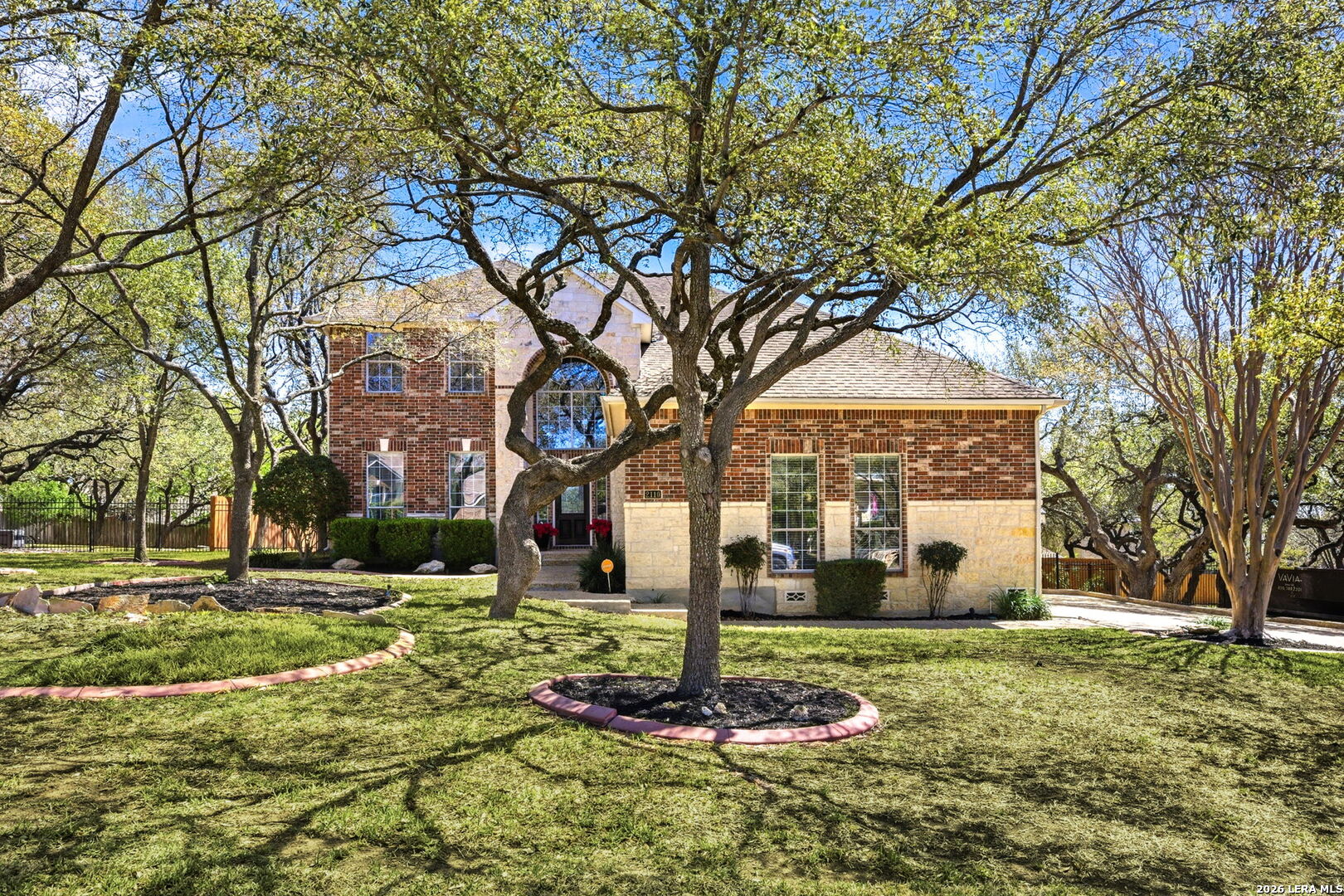 Search 2110 Cactus Circle