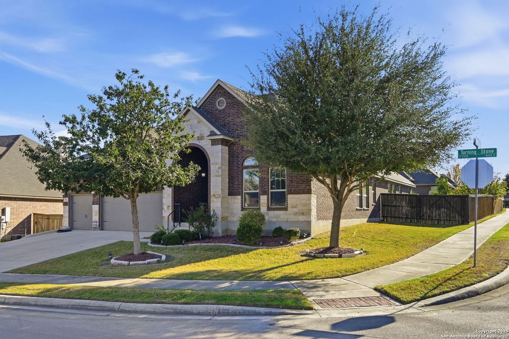 Photo of 904 Turning Stone, Cibolo, TX 78108 (MLS # 1928333)