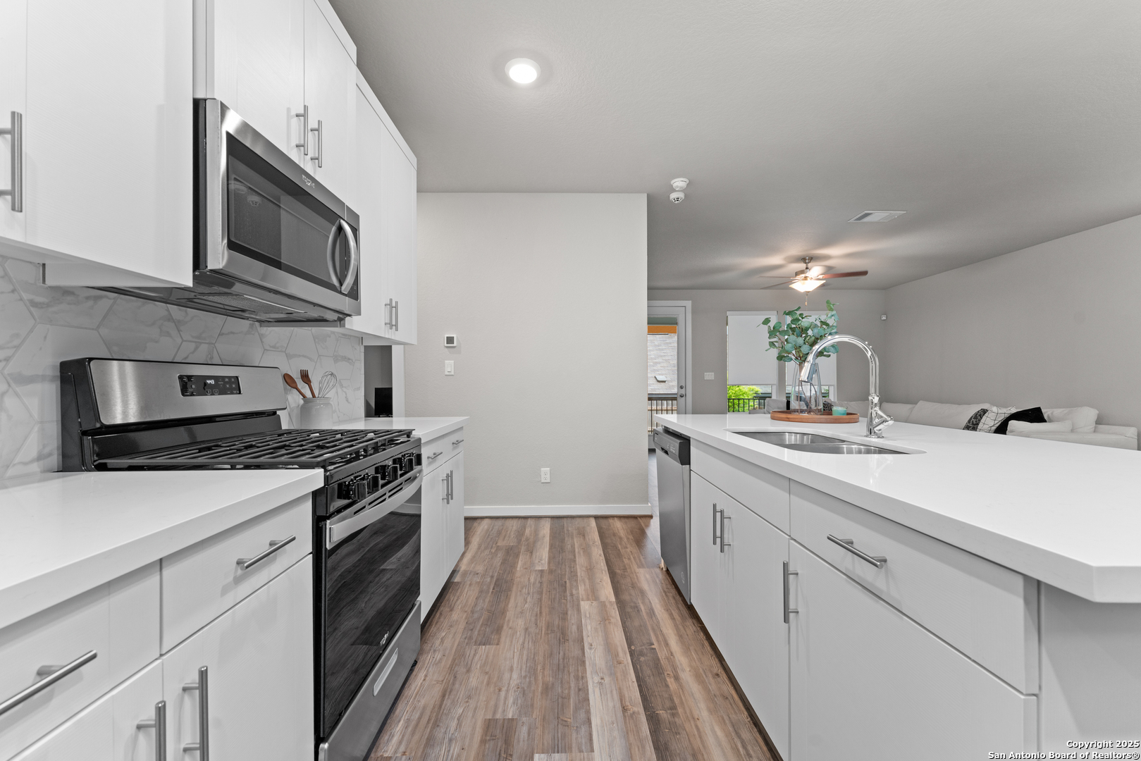 15011 wychwood