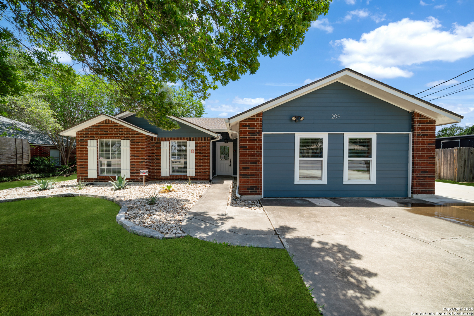 209 S Main