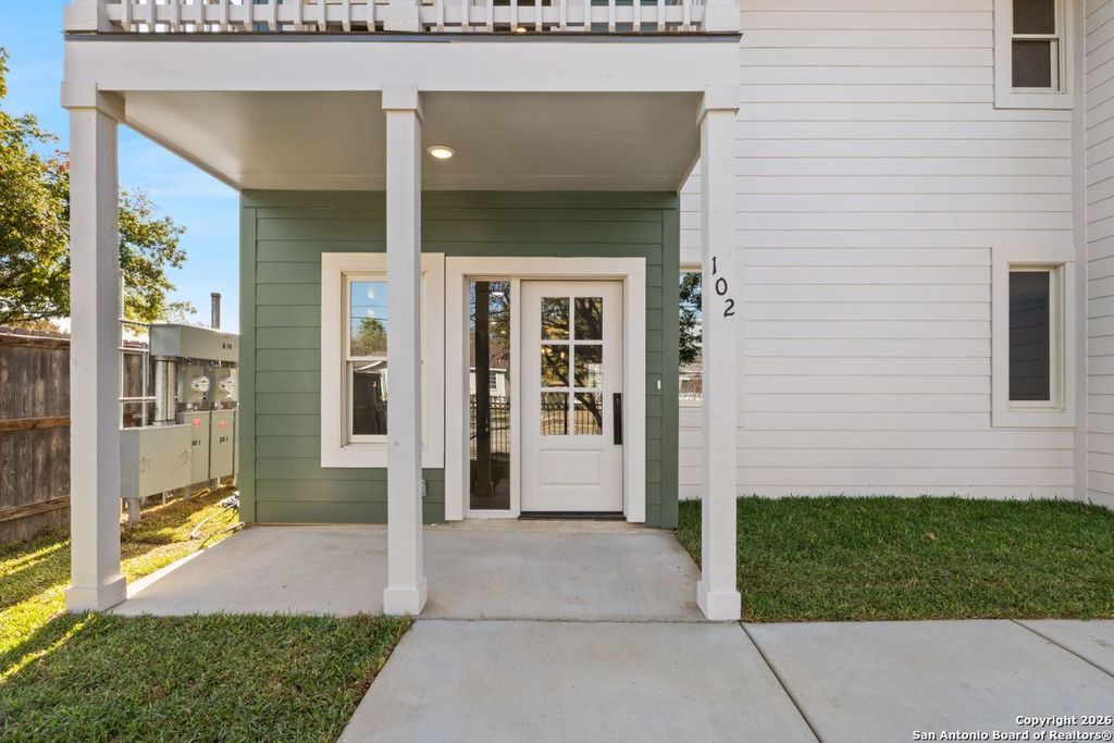 Photo of 510 Stieren St 102 #102, San Antonio, TX 78210 (MLS # 1930919)