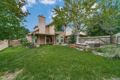 5863 Spring Sq San Antonio TX 78247