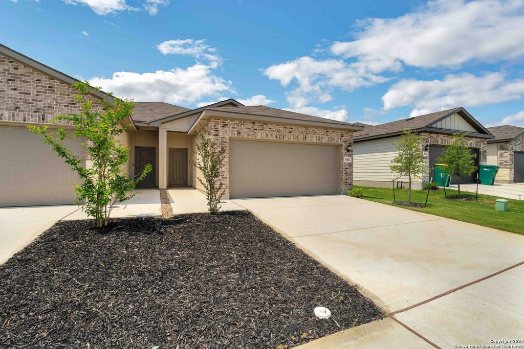 Photo of 9318 Frio Landing, Converse, TX 78109 (MLS # 2019318)