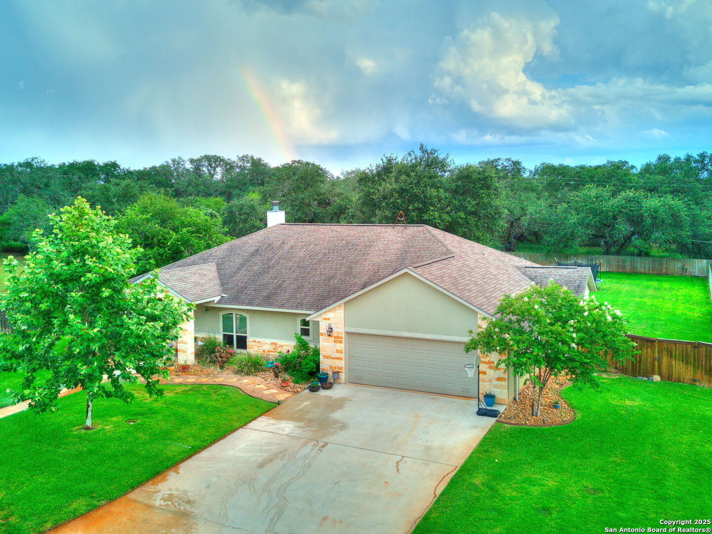 1011 Timbercrest