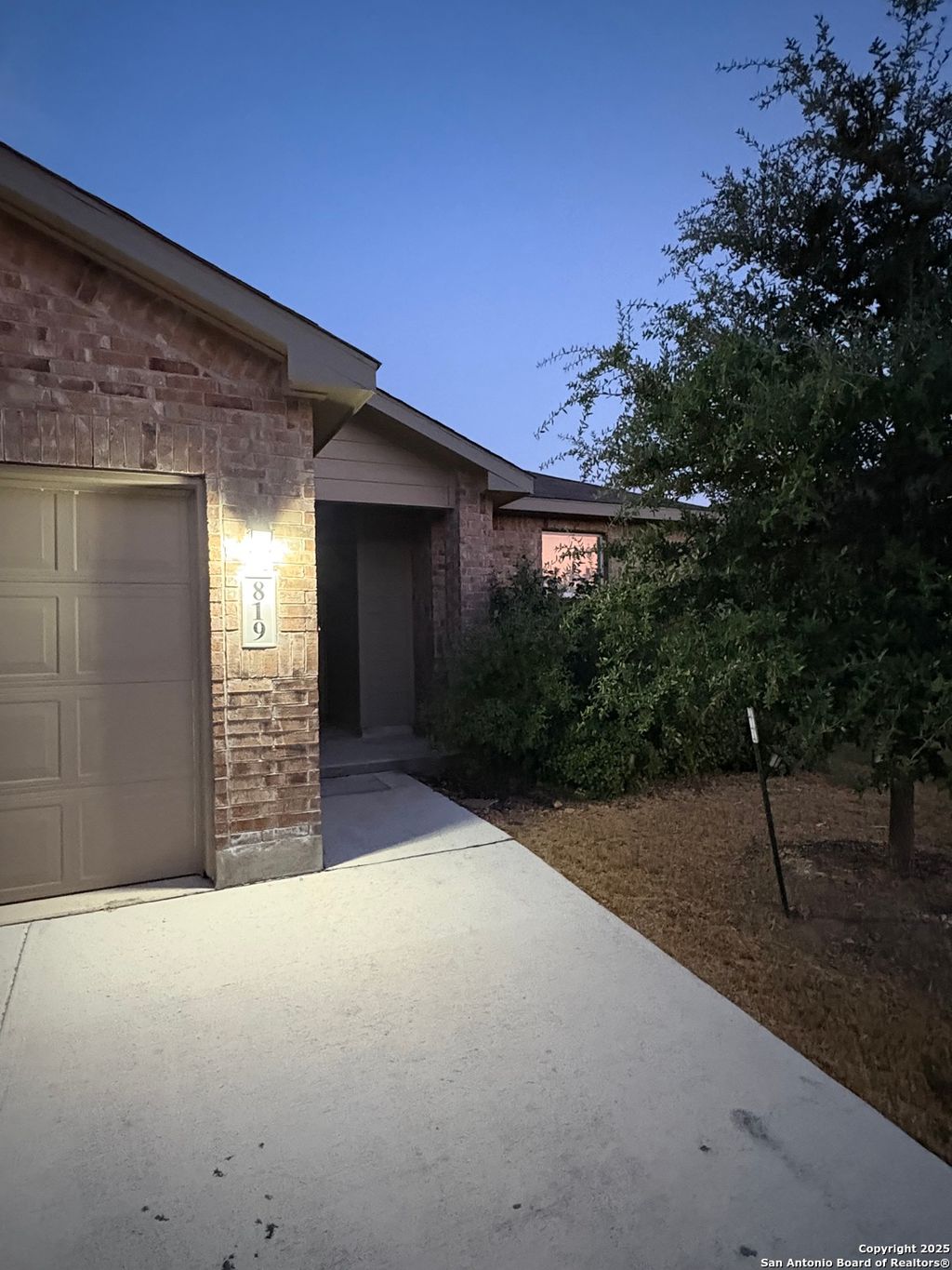 Photo of 819 Cozumel Emerald, San Antonio, TX 78253 (MLS # 1898562)
