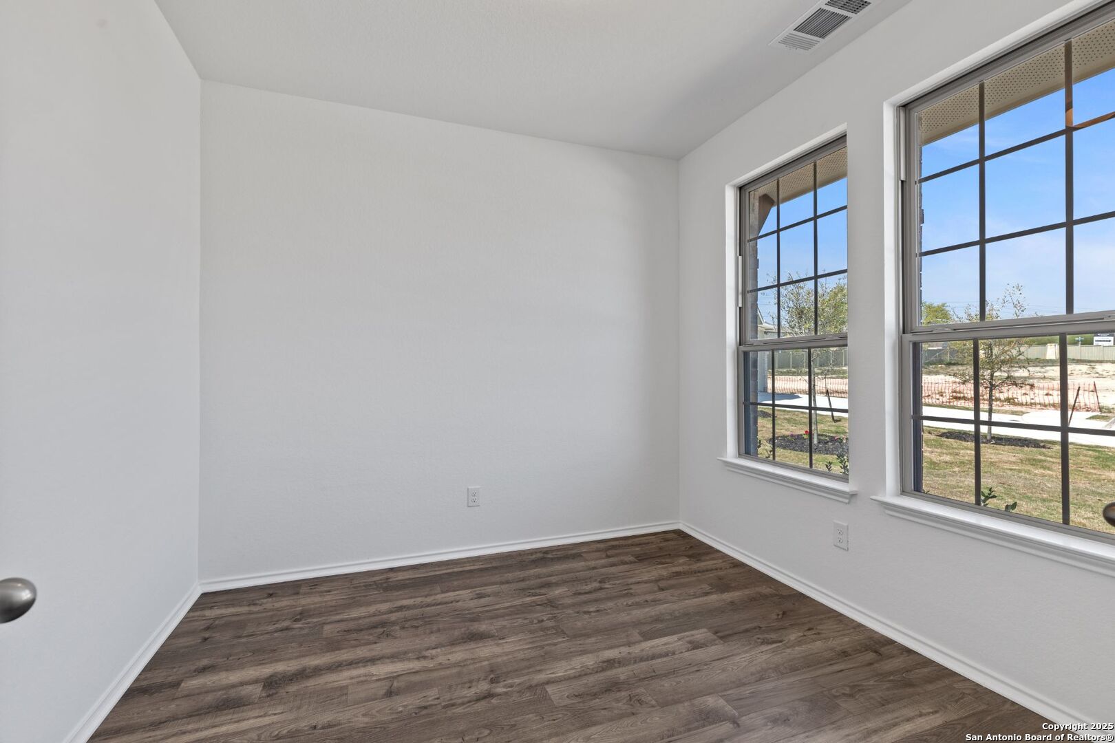 206 Foxtail Rock