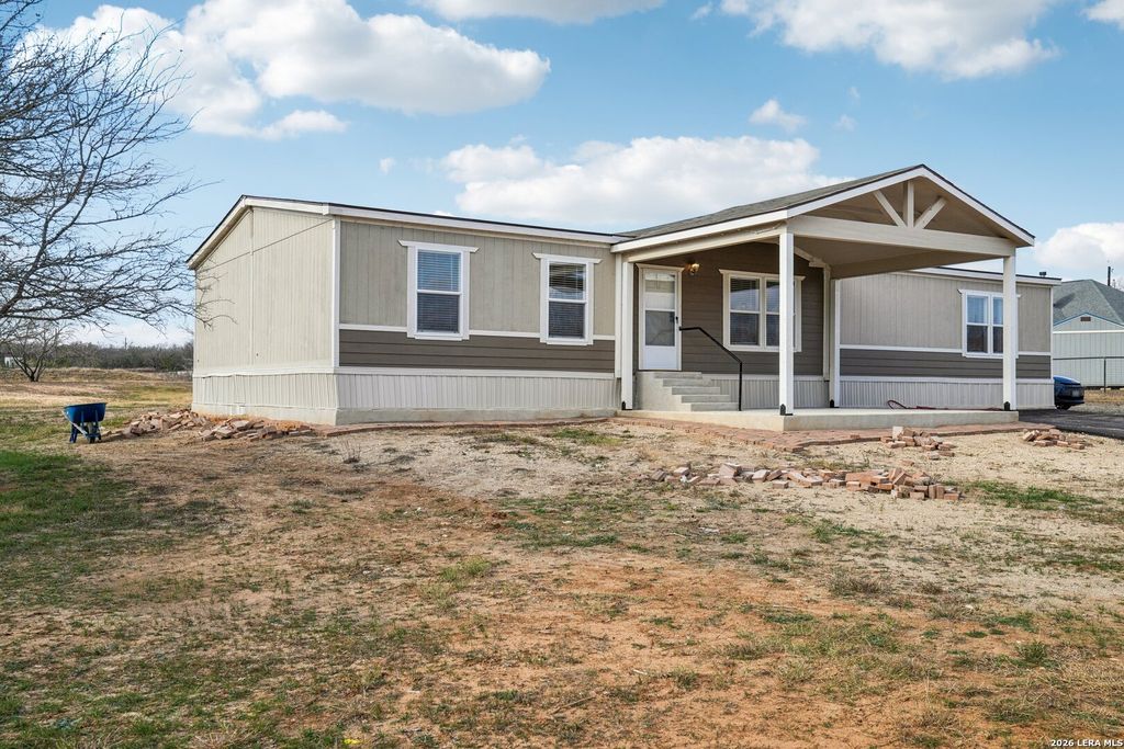 Photo of 4045 Jakes Colony, Seguin, TX 78155 (MLS # 1936272)