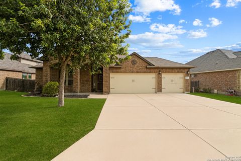 2221 sungate New Braunfels TX 78130