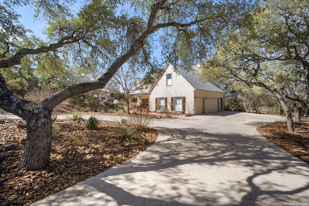 Photo of 168 Danube Pass, Boerne, TX 78006 (MLS # 1936784)