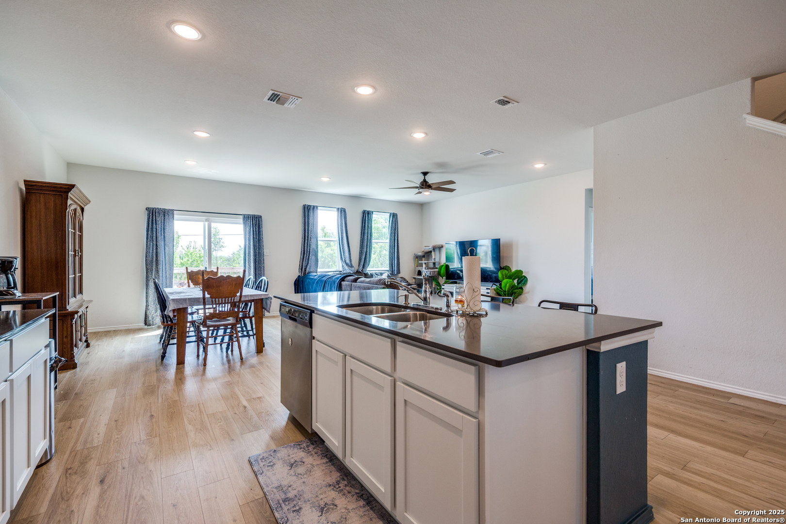121 Bella Rosa Trail