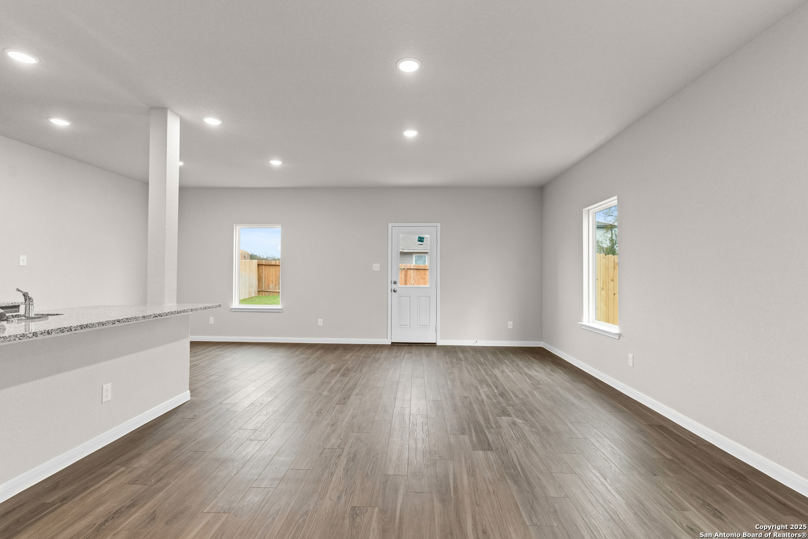 10314 Eve Gardens