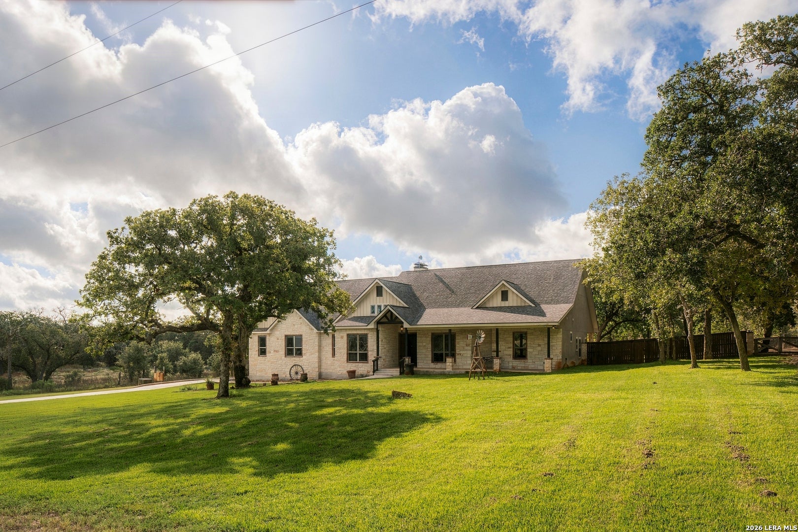 120 HIDDEN FOREST DR