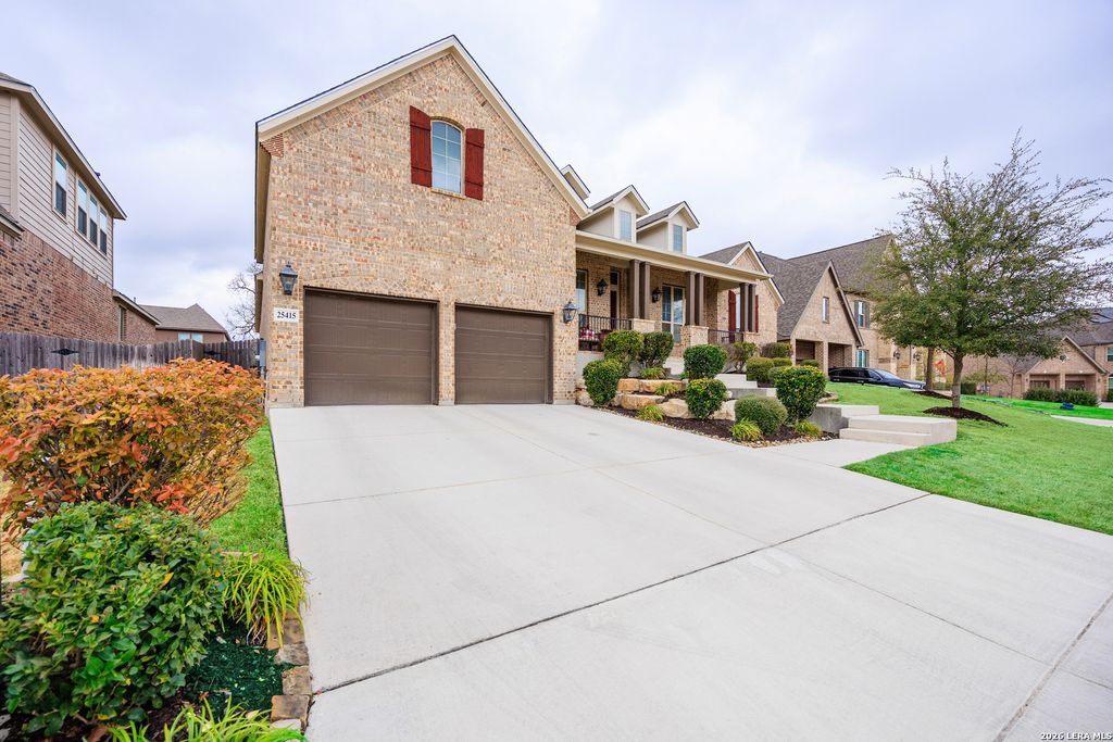 Photo of 25415 Leafy Elm, San Antonio, TX 78255 (MLS # 1947303)