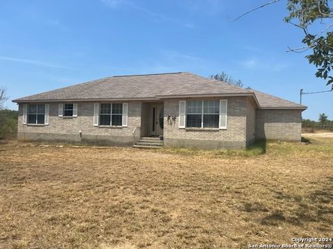 A home in Floresville