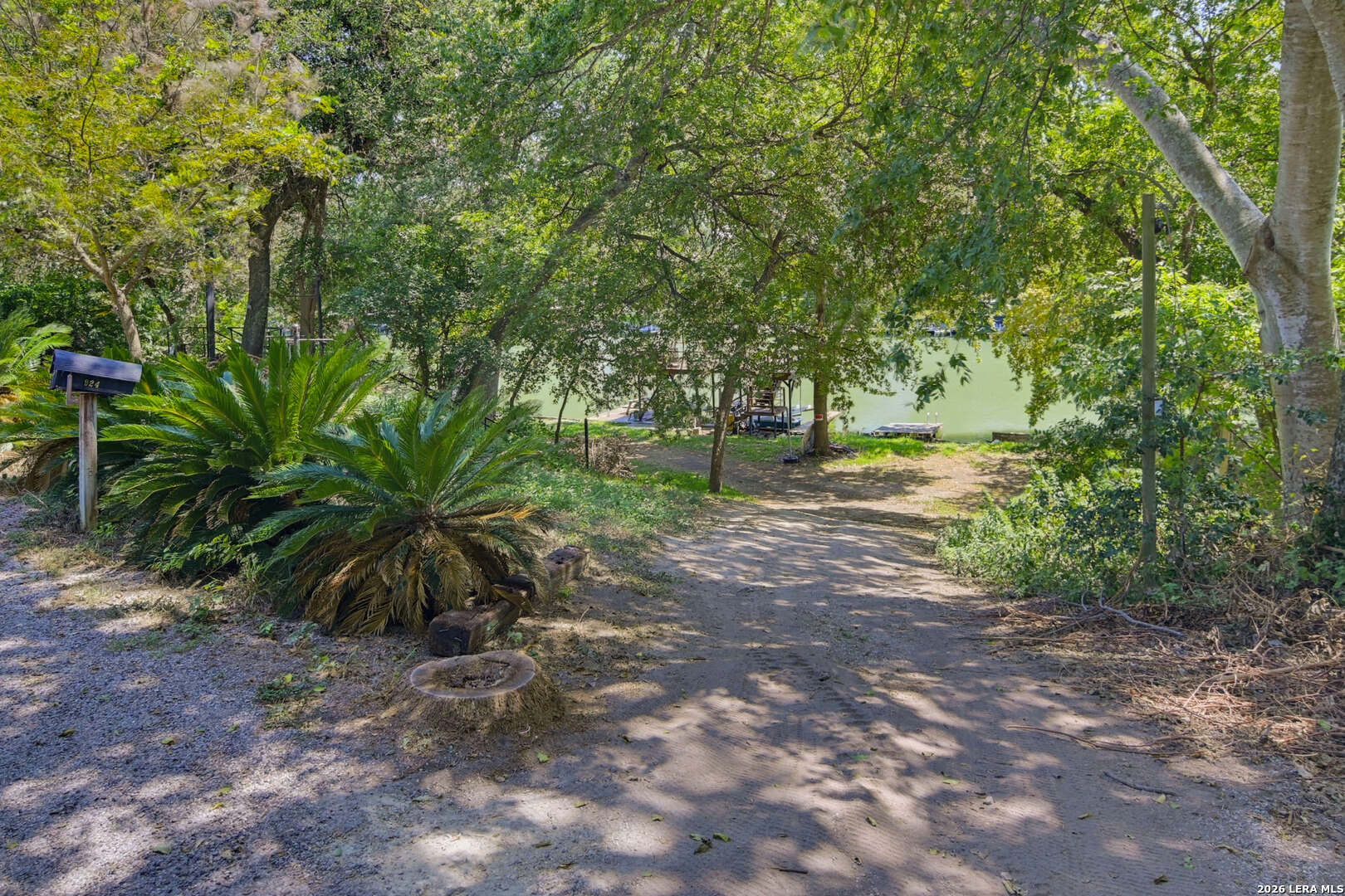 924 Lake Drive