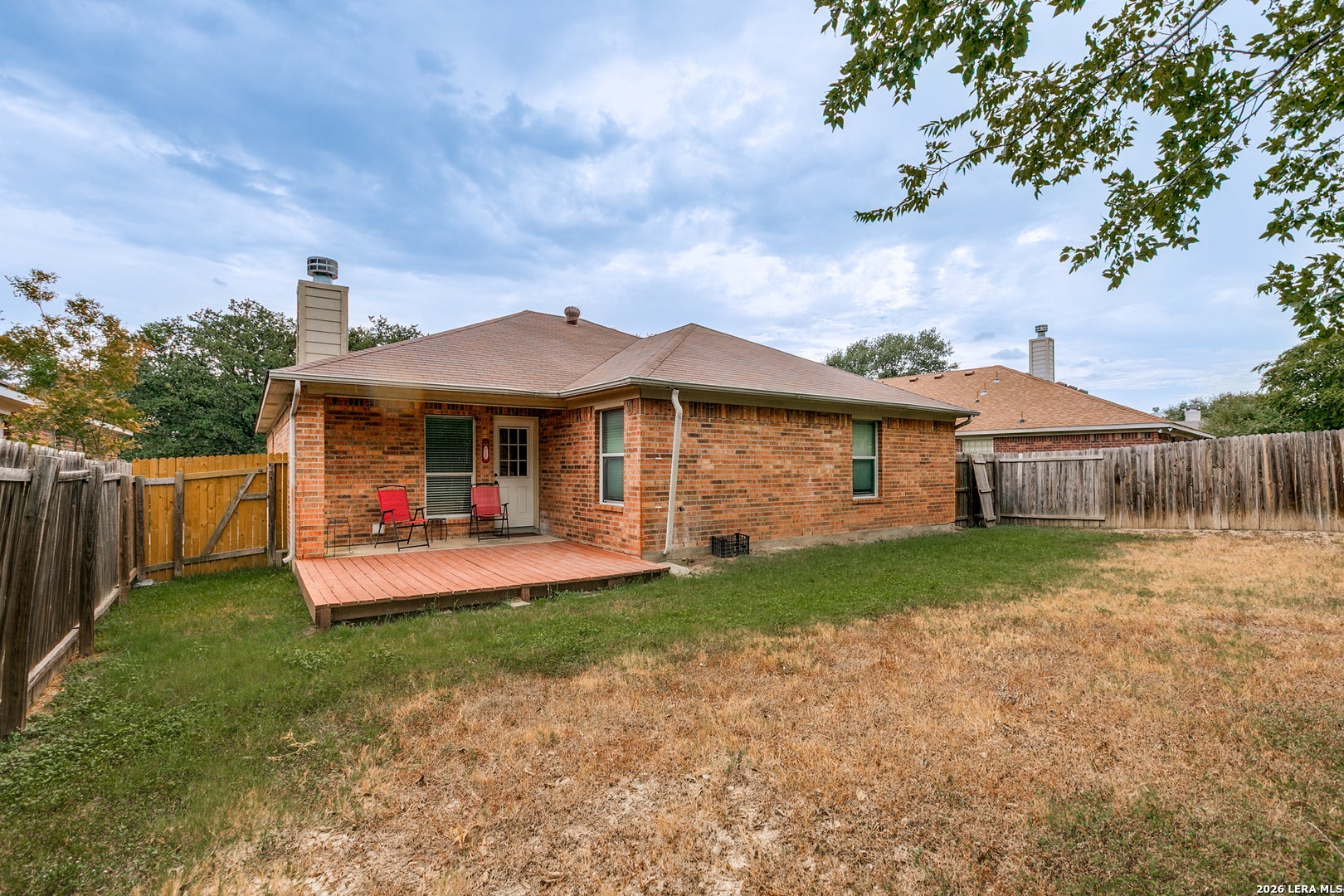 9651 EMERALD PL