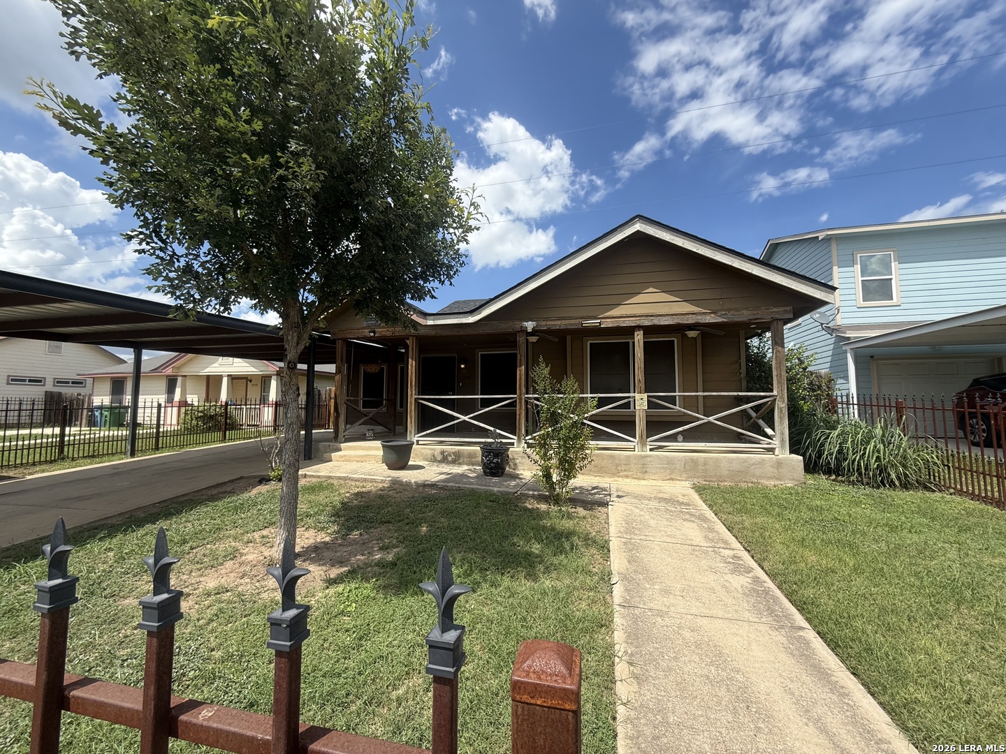 Photo 1 of 11 — 11334 highcrest, San Antonio, TX 78224