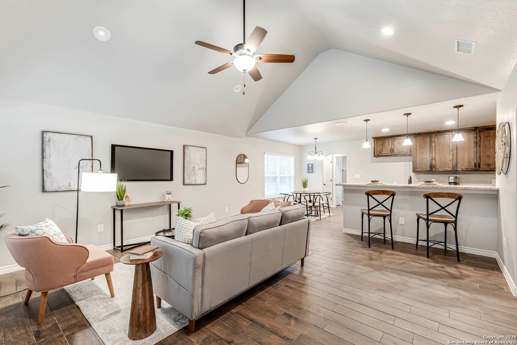 Photo of 1316 Cedar Bend, Canyon Lake, TX 78133 (MLS # 1924912)