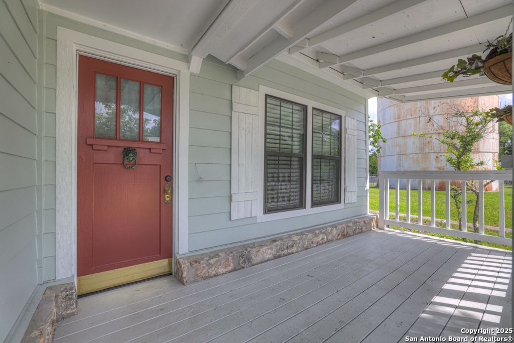 Photo of 1050 W. Coll, New Braunfels, TX 78130 (MLS # 1921669)