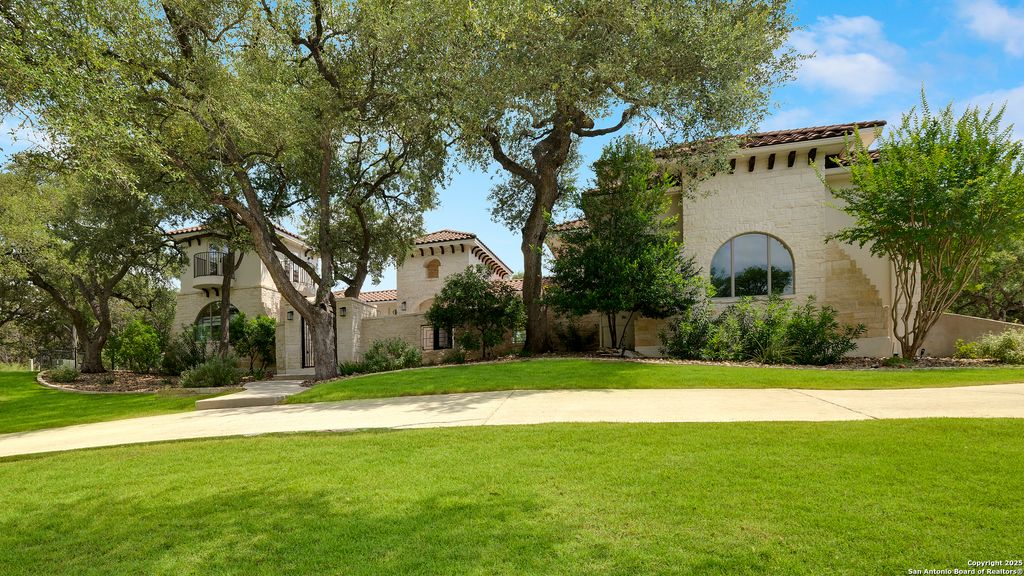 Photo of 170 Riverwood, Boerne, TX 78006 (MLS # 1933767)