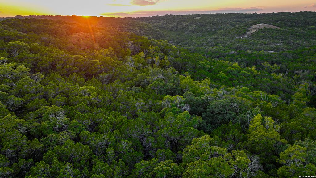 Photo of 417 Sparkling Springs Dr, Boerne, TX 78006 (MLS # 1957218)