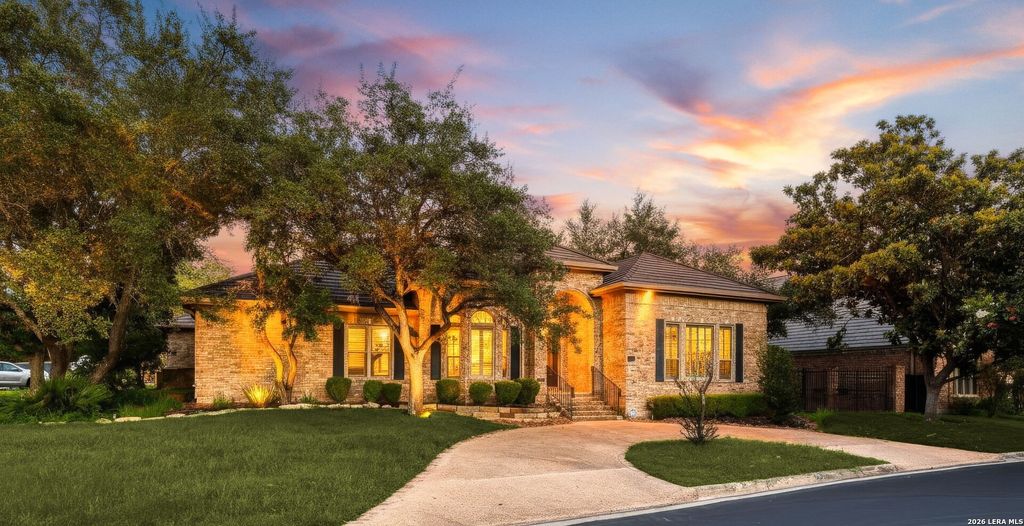 Photo of 136 WESTCOURT LN, San Antonio, TX 78257 (MLS # 1966501)
